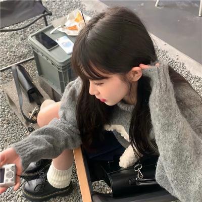 葛洛莉亚·贝尔